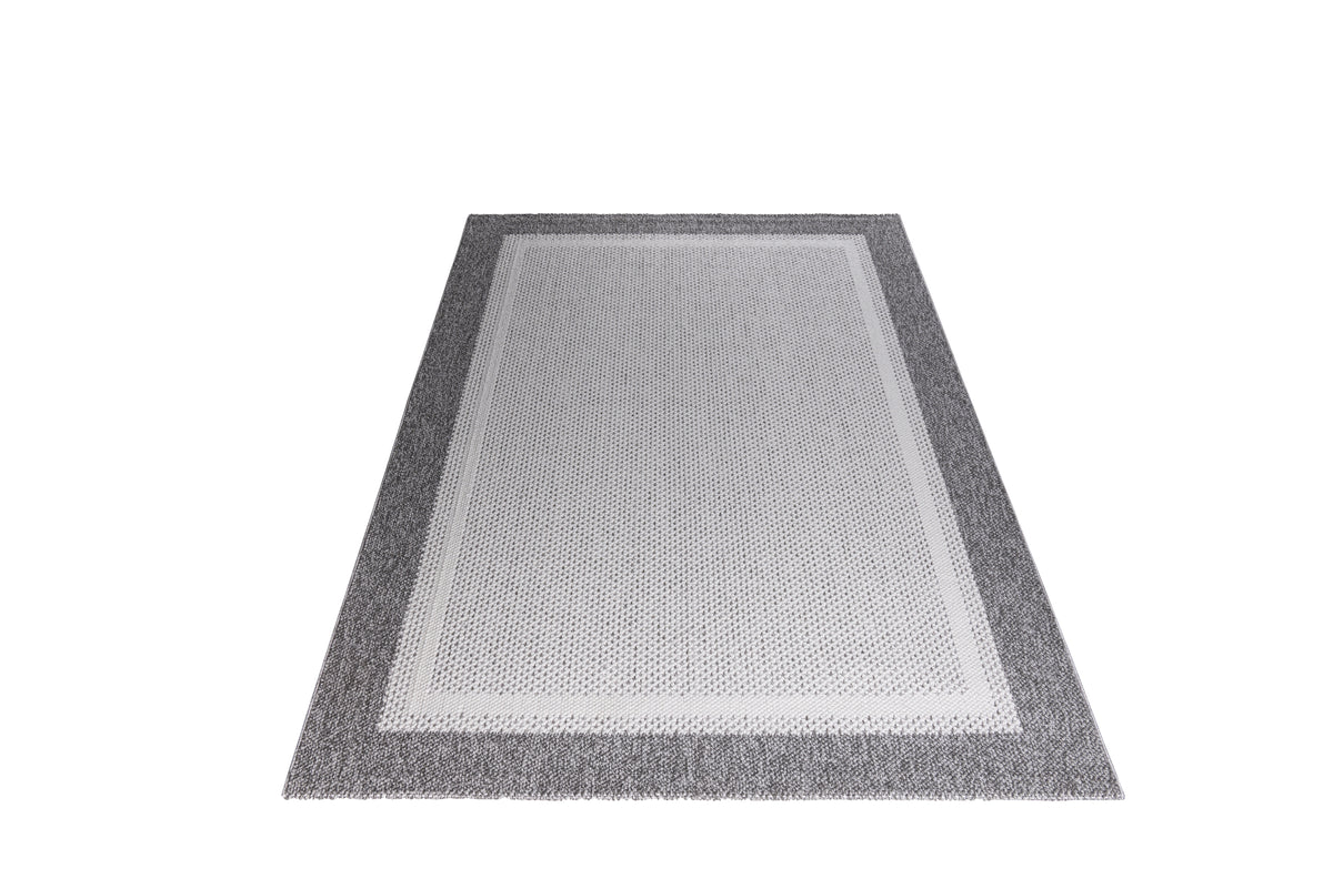Framo Indoor & Outdoor Rug